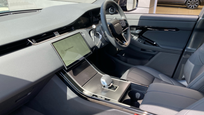 Land Rover Range Rover Evoque 2.0 D200 Edition 5dr Auto Diesel Hatchback - Image 52